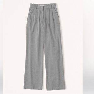NWT❗️A&F Grey Brushed Suiting Tailored Wide Leg Trouser Pant - SHORT